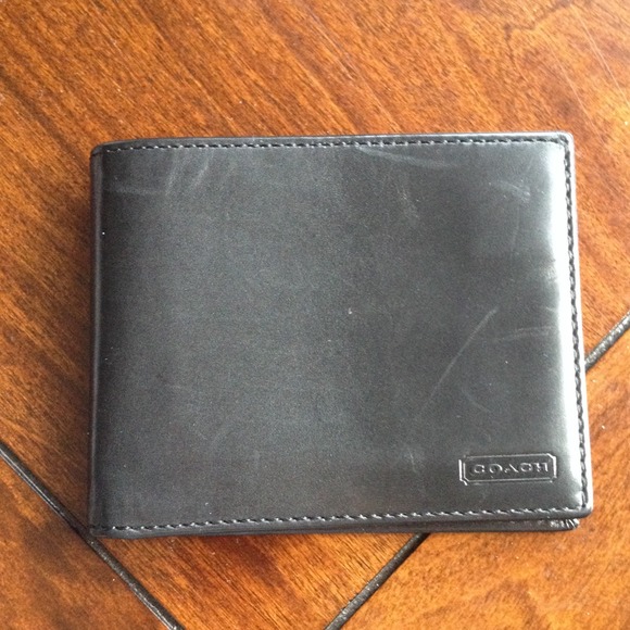 Coach men black leather wallet