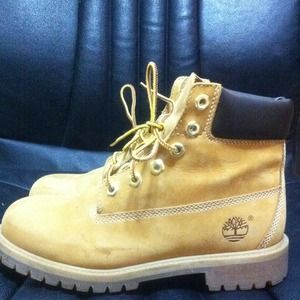 Like new Timberland boot
