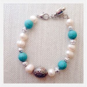 BEAUTIFUL FRESH WATER PEARL BRACELET