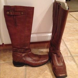 CLARKS riding boots