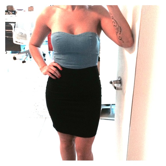 SOLD ❤️ Super Fit Dress