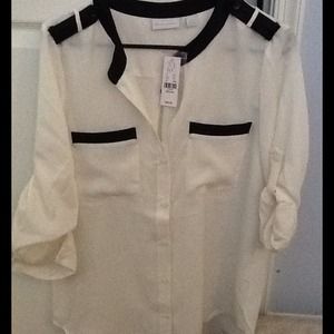 New w/tags-NY&CO Blouse