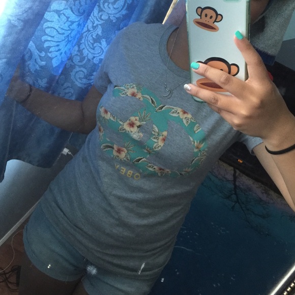 Obey - Picture 2 of 2