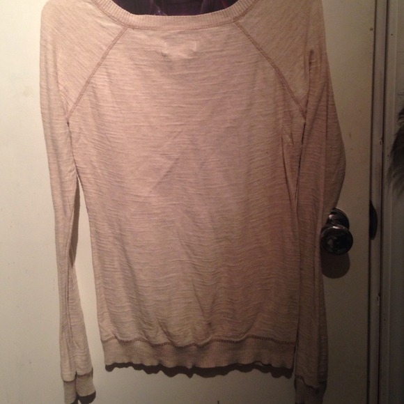 Light brown sweater - Picture 3 of 3