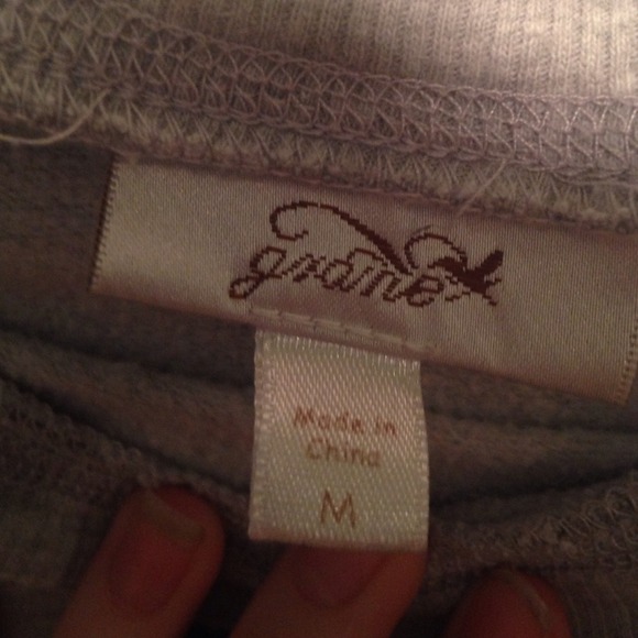 Heart crown sweater - Picture 2 of 2