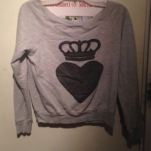 Heart crown sweater