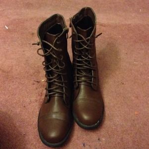 New Brown Combat Boots
