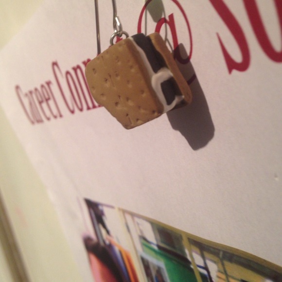 S'more earrings - Picture 4 of 4