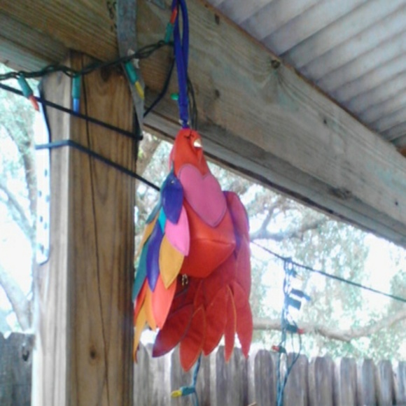 [Betsey Johnson]paradise bird parrot wristlet 2red - Picture 4 of 4