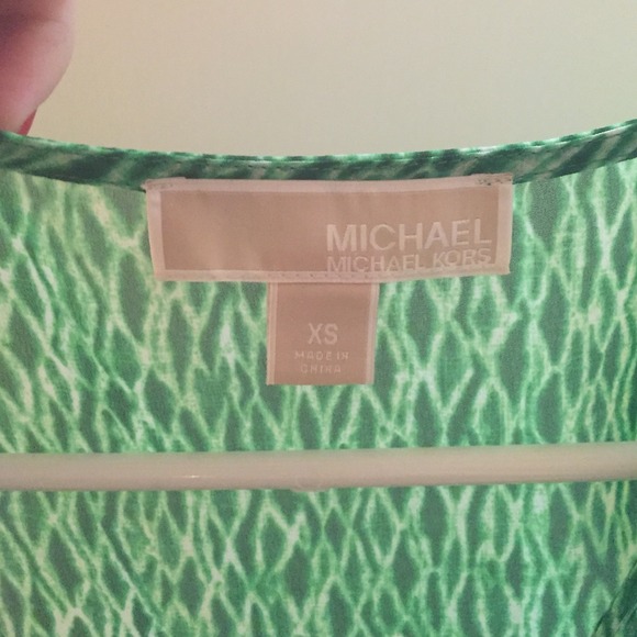 Michael Kors green Tye dye blouse - Picture 2 of 2