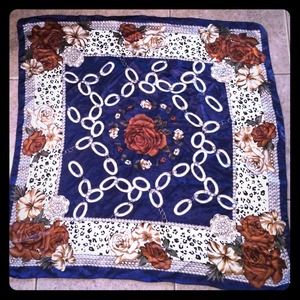 Vintage Dark Blue Rose Leopard Print Square Scarf