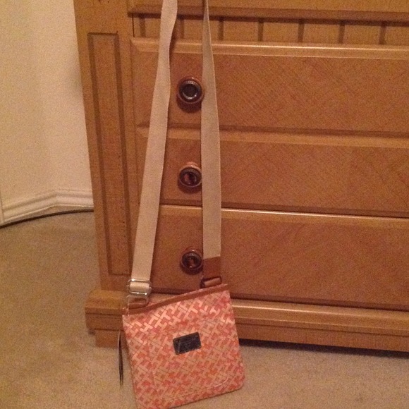 Tommy Hilfiger cross body bag