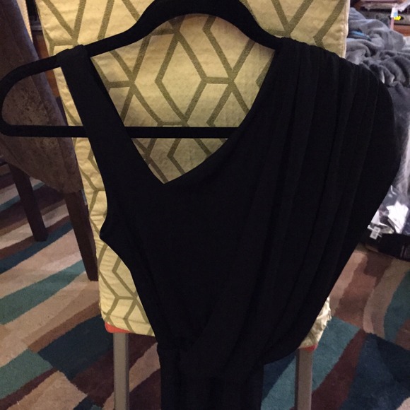 Show off one leg Black Dress from ASOS - Picture 1 of 4