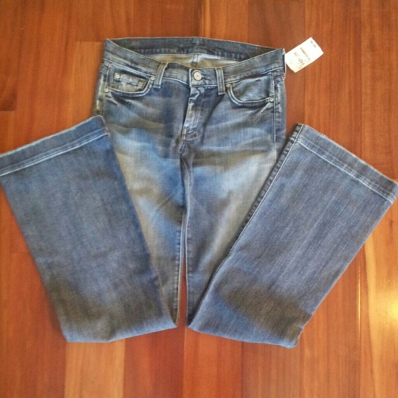 NWT 7 For All Mankind boot cut jeans