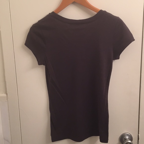 V-neck Top - Picture 2 of 4