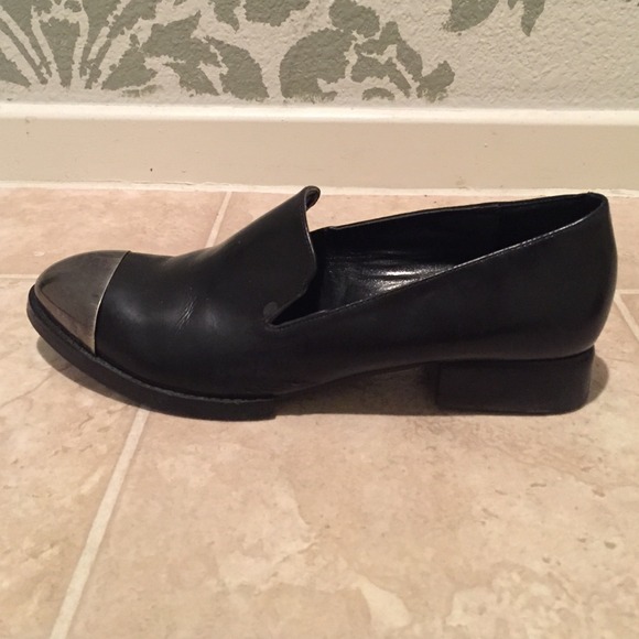Kelli dagger pointy flats