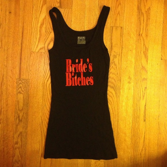 Black tank top "Brides Bitches"
