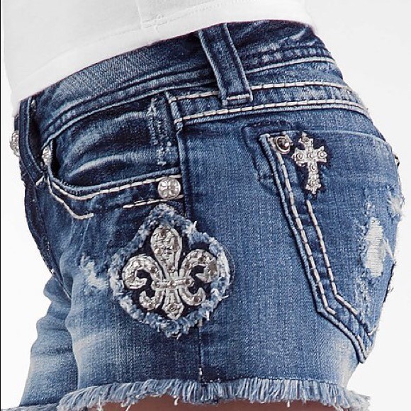 ADORABLE! Miss Me jeweled destroyed short