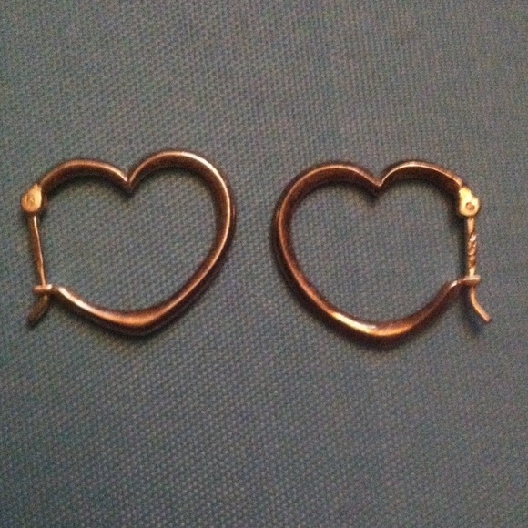 Sensitive solution earrings - Picture 2 of 2