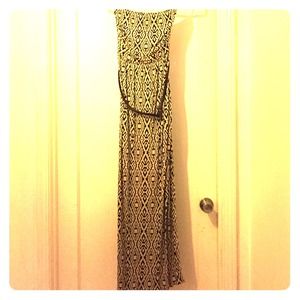 Aztec pattern long maxi dress. Strapless. NWOT