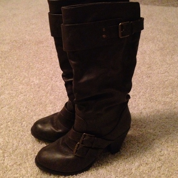 Brown boots
