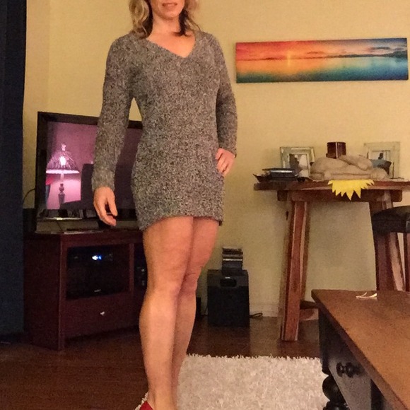 MARKDOWN - Cozy Sweater dress - chenille w/bag