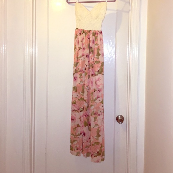 Strapless lace & floral maxi dress. Open back NWOT