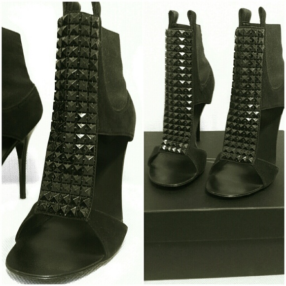 Giuseppe Zanotti Shoes - ON HOLD @seryiously Black Giuseppe Zanotti Heels