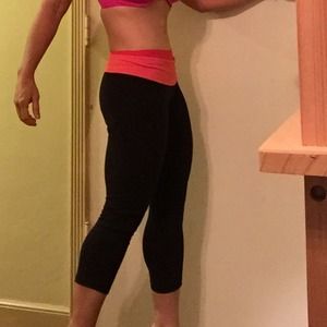 Lorna Jane Alba capri tights