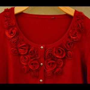 White House Black Market Red Roses Cardigan S