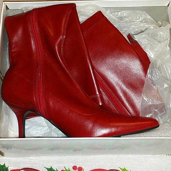 Cute Red Boot's