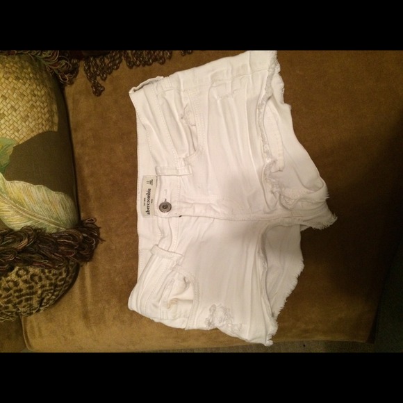 Abercrombie white shorts