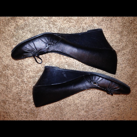 American Eagle black dress shoes - Picture 4 of 4