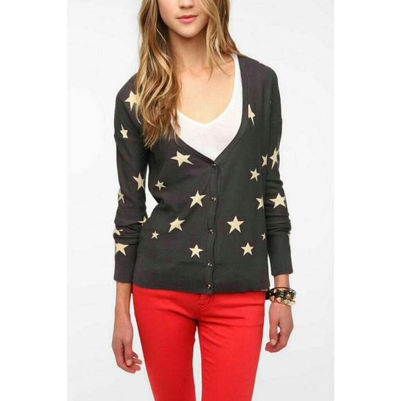 ✨Look!! BDG Star Print Cardigan