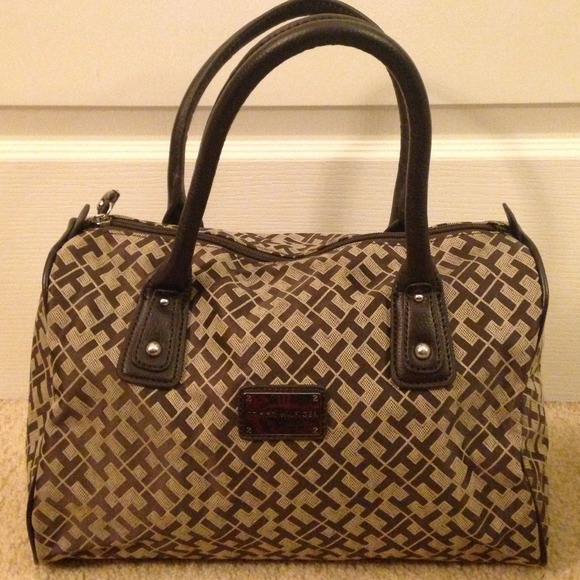 Tommy Hilfiger Handbag