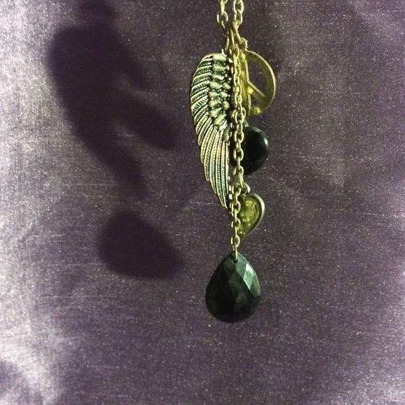Adjustable length necklace
