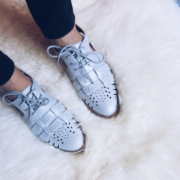 DV by Dolce Vita Shoes - DV by Dolce Vita Metallic Cut Out Oxfords