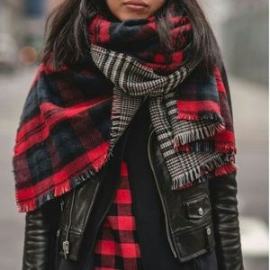 Brand new dual sided oversizes tartan scarf