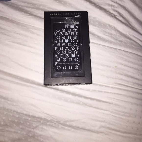 Marc by Marc Jacobs IPhone 4/4s case
