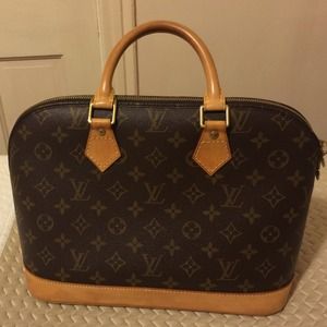 LV alma pm*100% authentic *