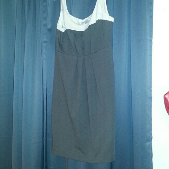 Old Navy Grey and White Knee Length Dress