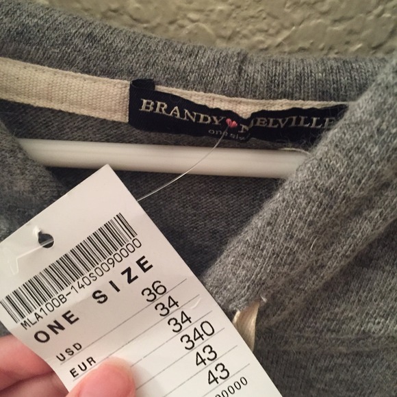 SOLD - Picture 3 of 4