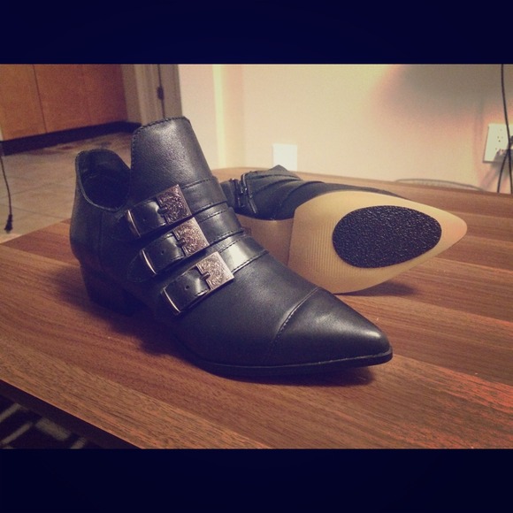 Forever 21 Alexander Wang inspired buckle shoes