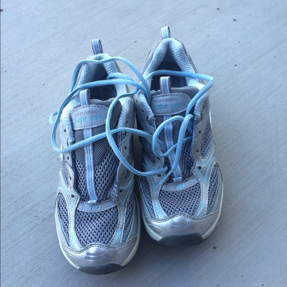 Skechers shape up