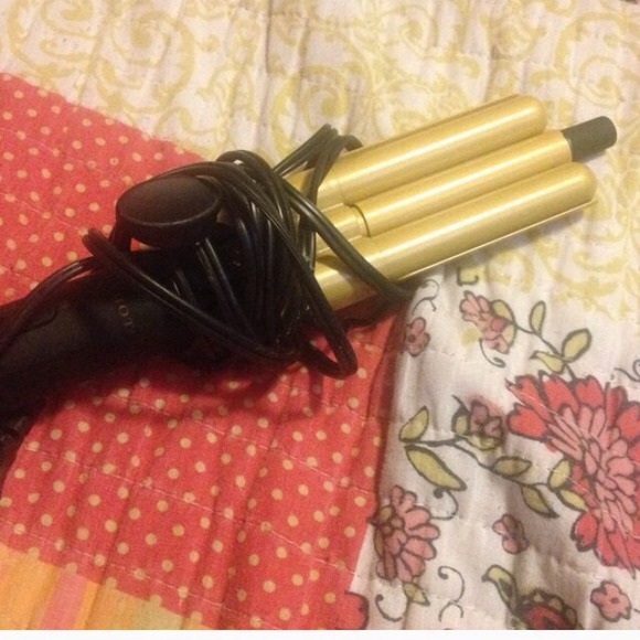 RESERVED Hot tool for hair waver