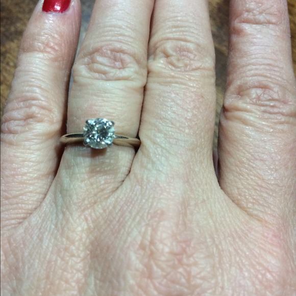 14k white gold diamond engagement ring.