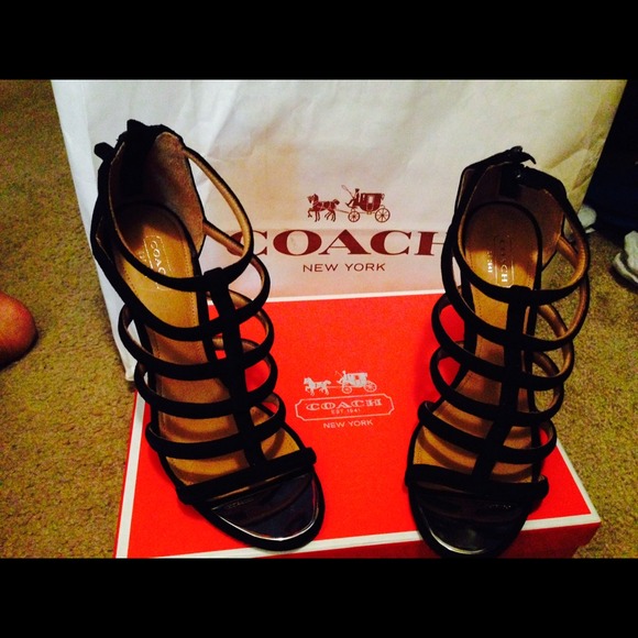 Coach shoes - Picture 2 of 4