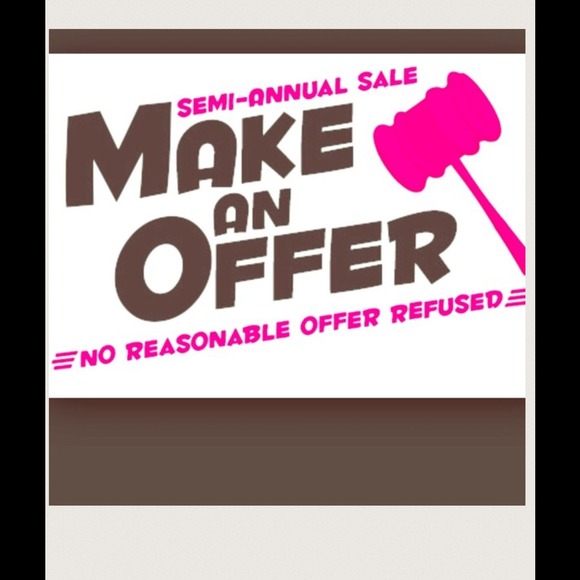 💕 MAKE AN OFFER 💕 HUGE SAVINGS! 💕 - Picture 2 of 4