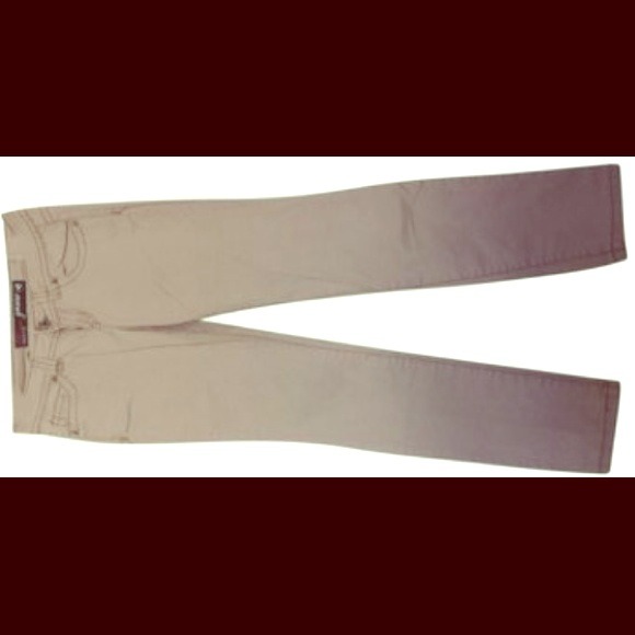 Grane jeans.