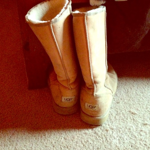 Uggs size 9!